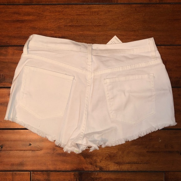 O2 Denim White Jean Shorts - Picture 8 of 8